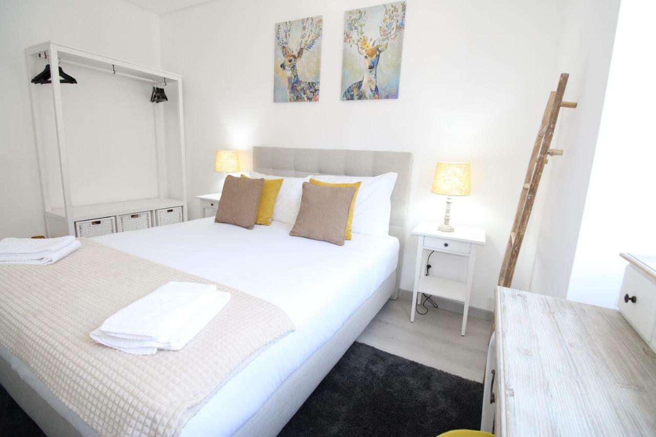 Apartamento Moderno Nas Olaias A 5 Minutos Da Faculdade Isel E Ist Lisboa Eksteriør bilde
